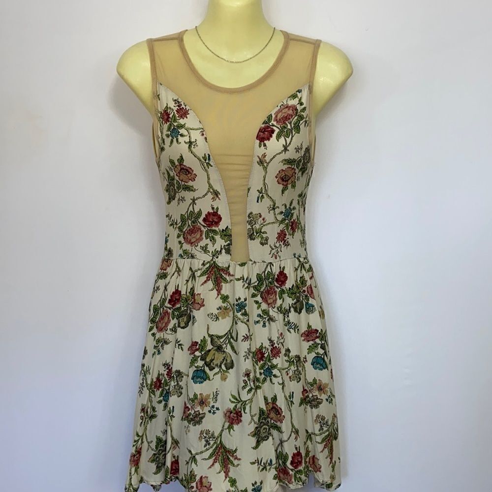 For Love And Lemons  Dress Beige Net Floral Fit&Flare Dress  Excellent S…